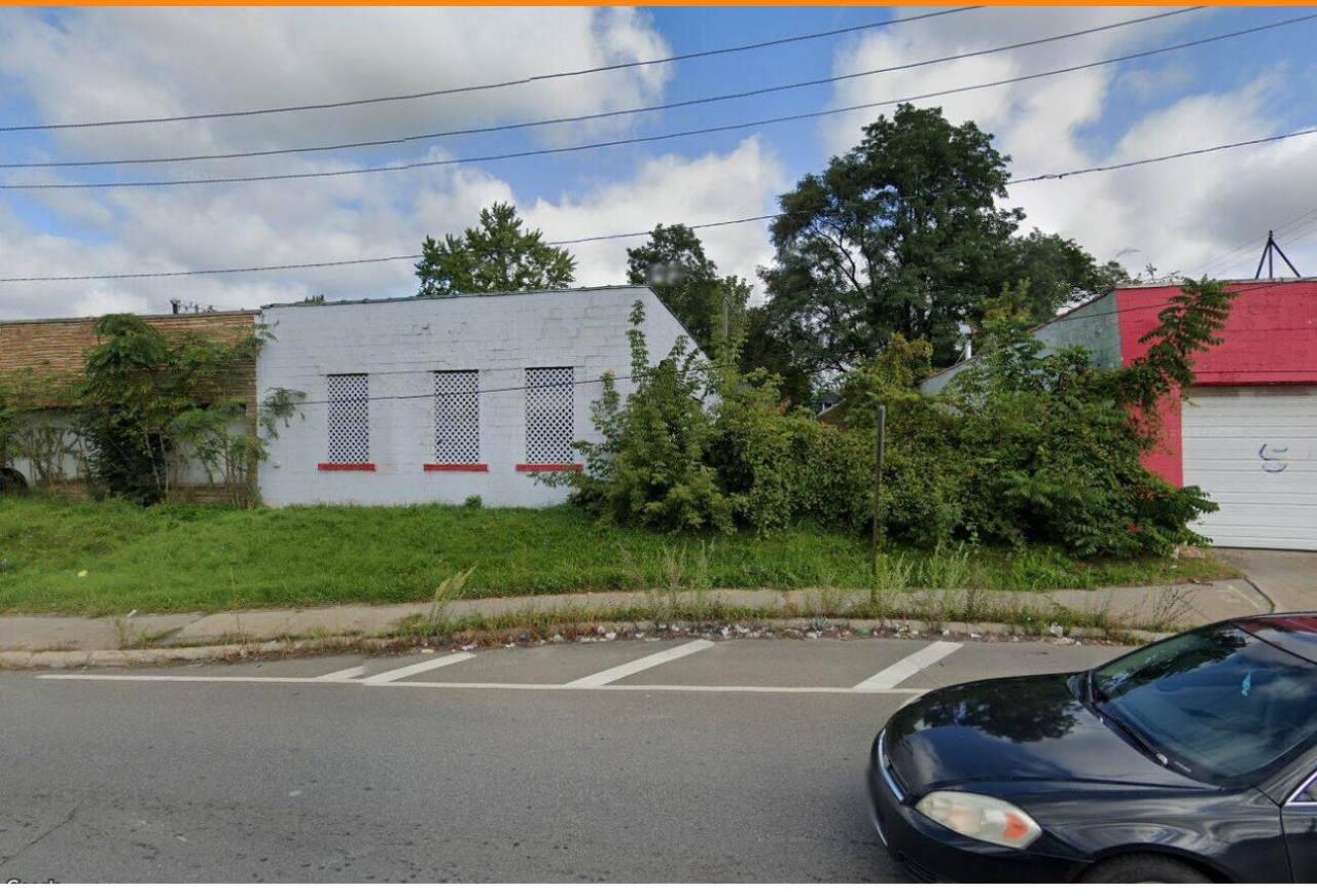 18716 Plymouth Road - Photo 1