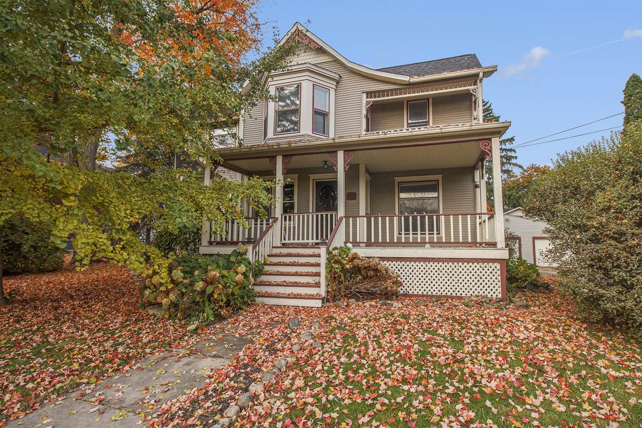 233 Grand Street - Photo 1