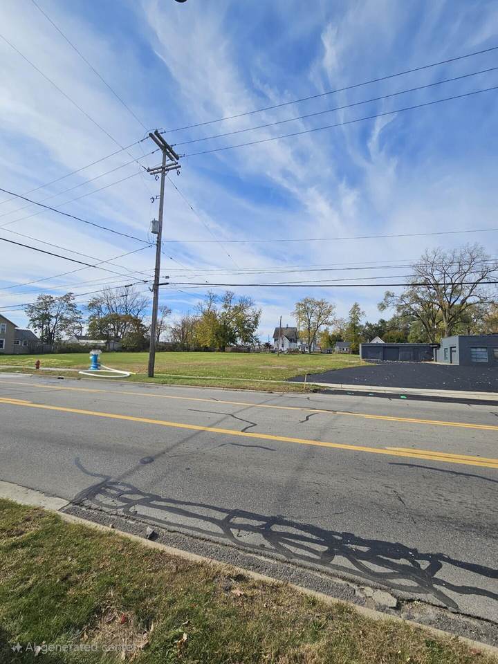 1044 Cooper Street - Photo 1