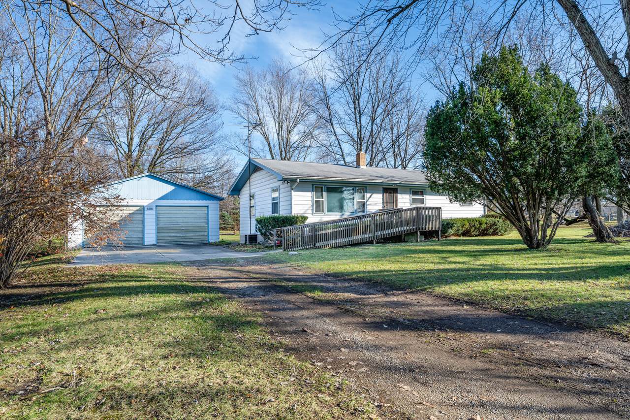 15015 Gardner Road - Photo 1