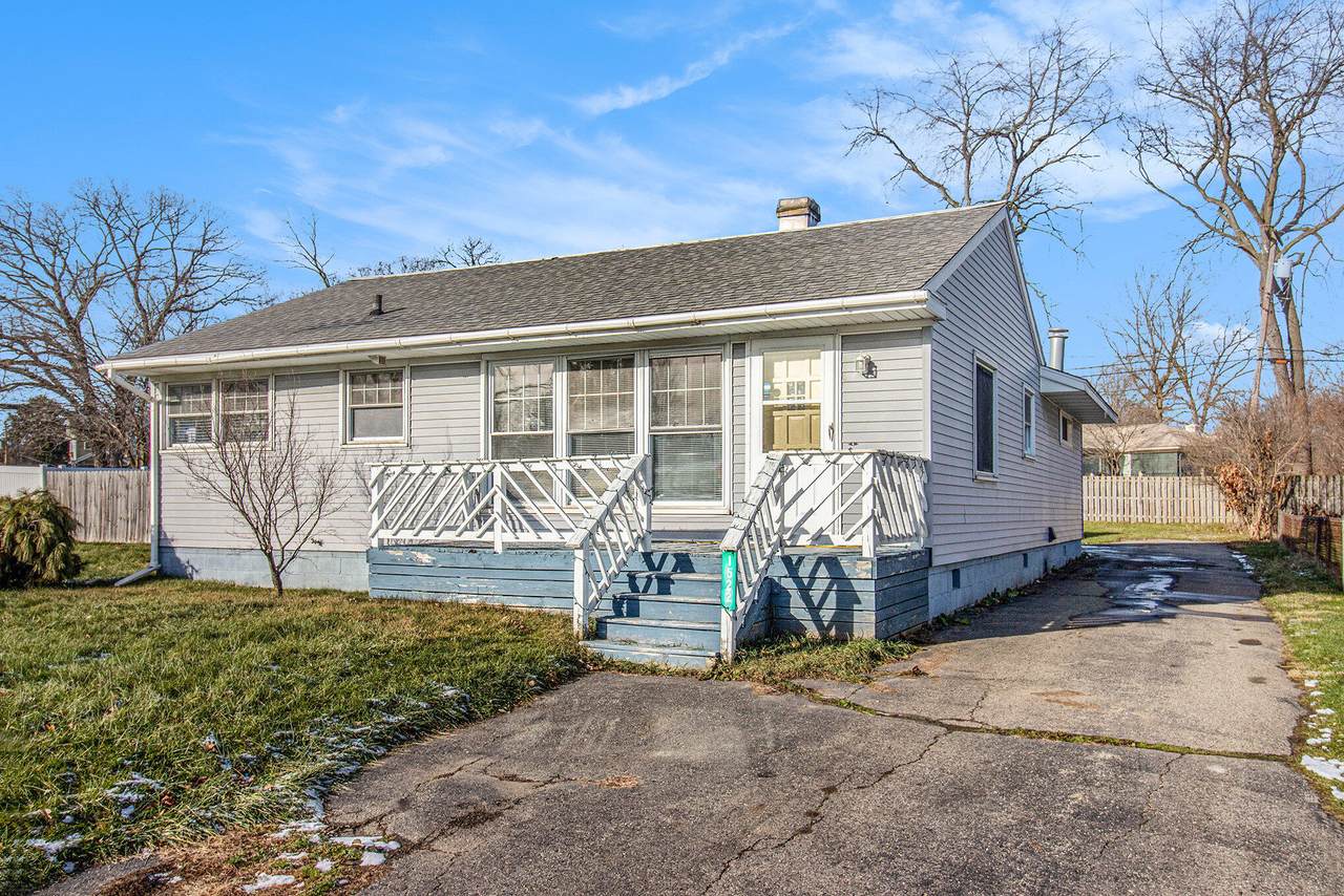 1522 Kensington Drive - Photo 1