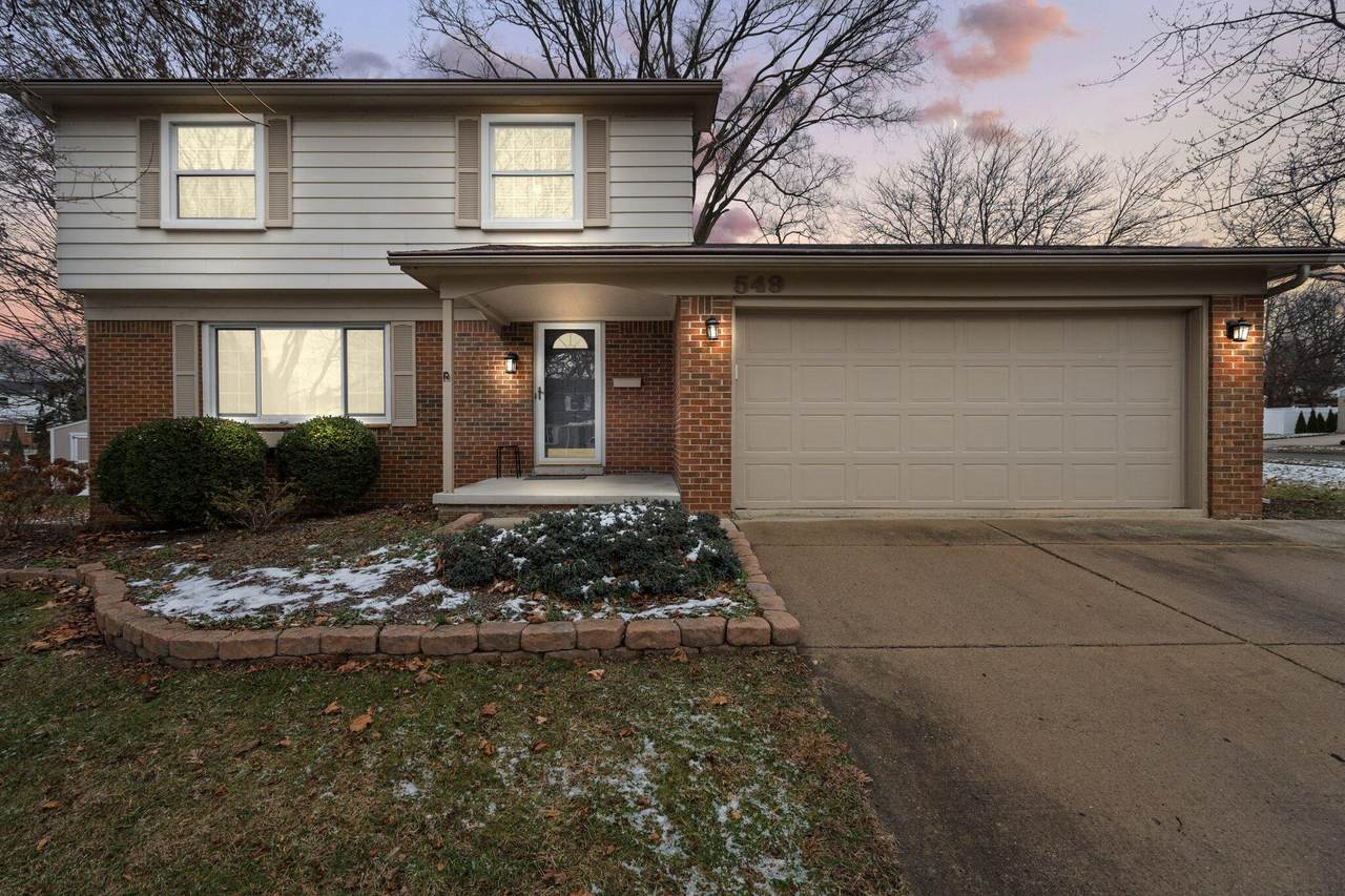 549 Eastlook Drive - Photo 1