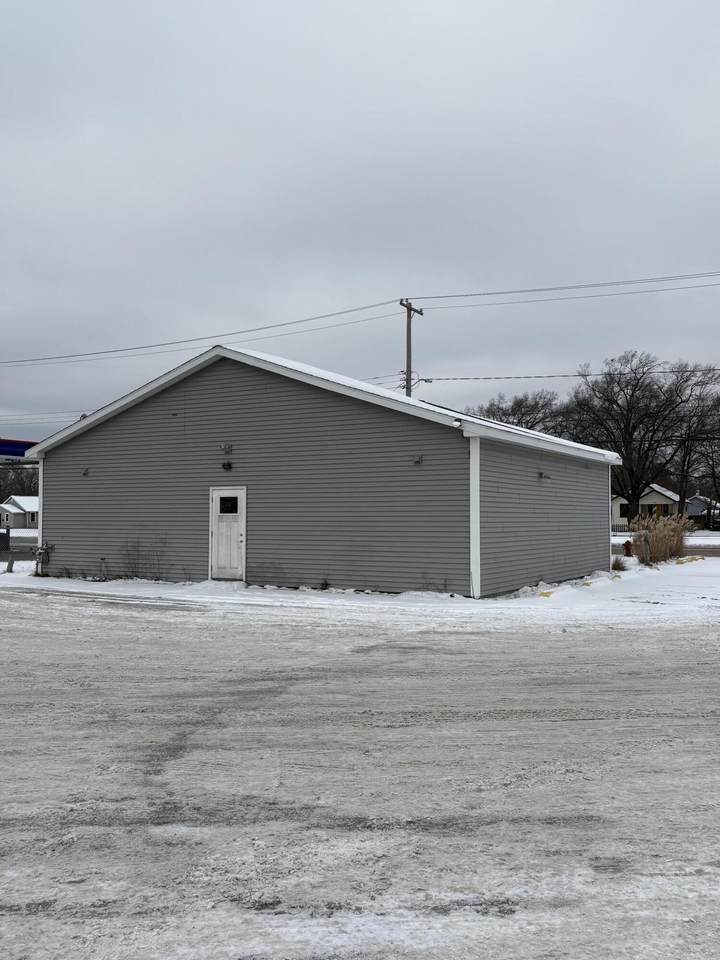 https://bt-photos.global.ssl.fastly.net/swmich/1280_boomver_1_25000724-2.jpg
