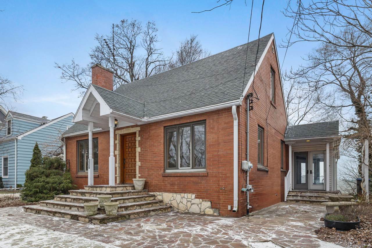 326 Marquette Drive - Photo 1