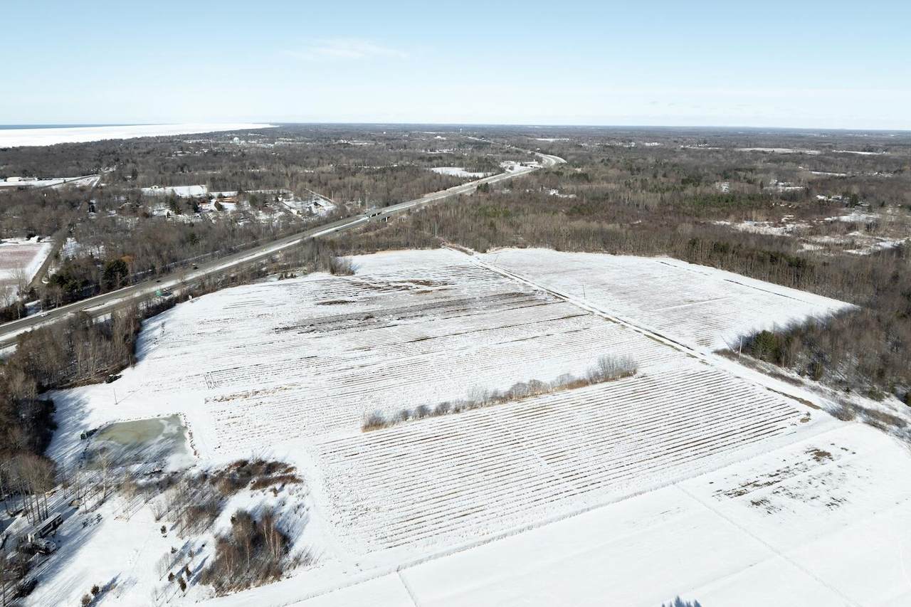 17711 76th St. - Photo 1