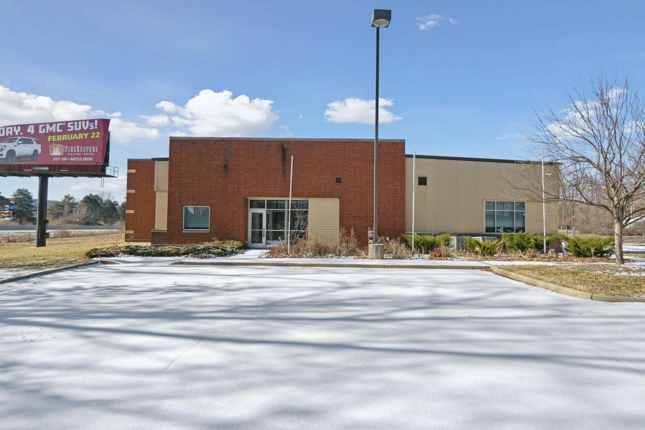3537 Wayland Drive - Photo 1