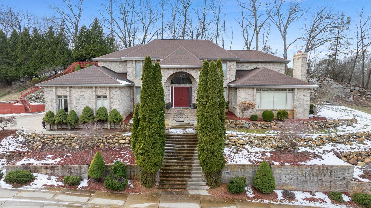 1840 Lexington Boulevard - Photo 1