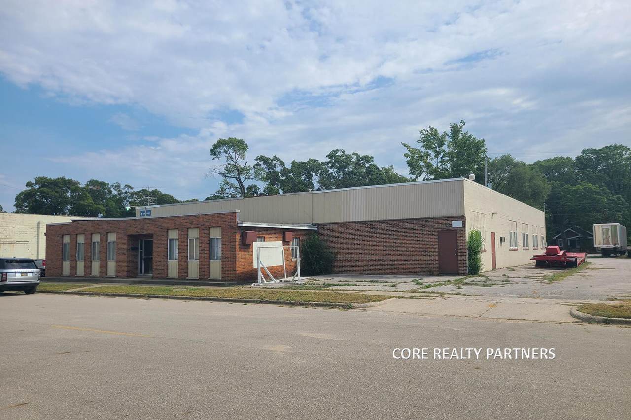 2632 Park Street - Photo 1