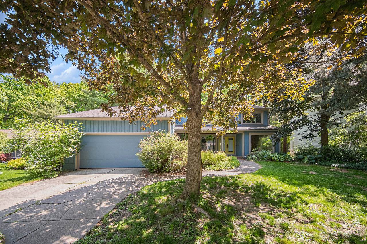 1410 Folkstone Court - Photo 1