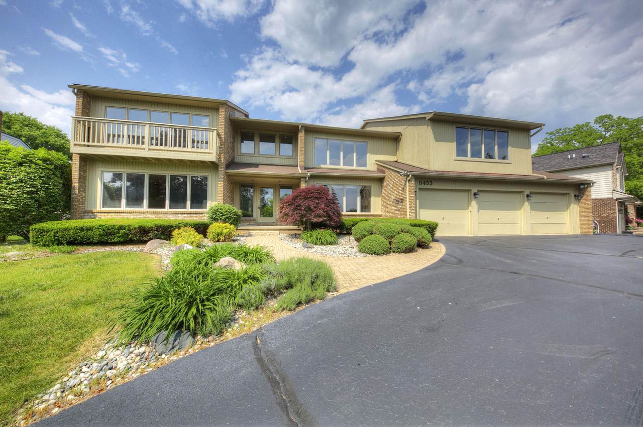 8453 Harbortowne Drive - Photo 1