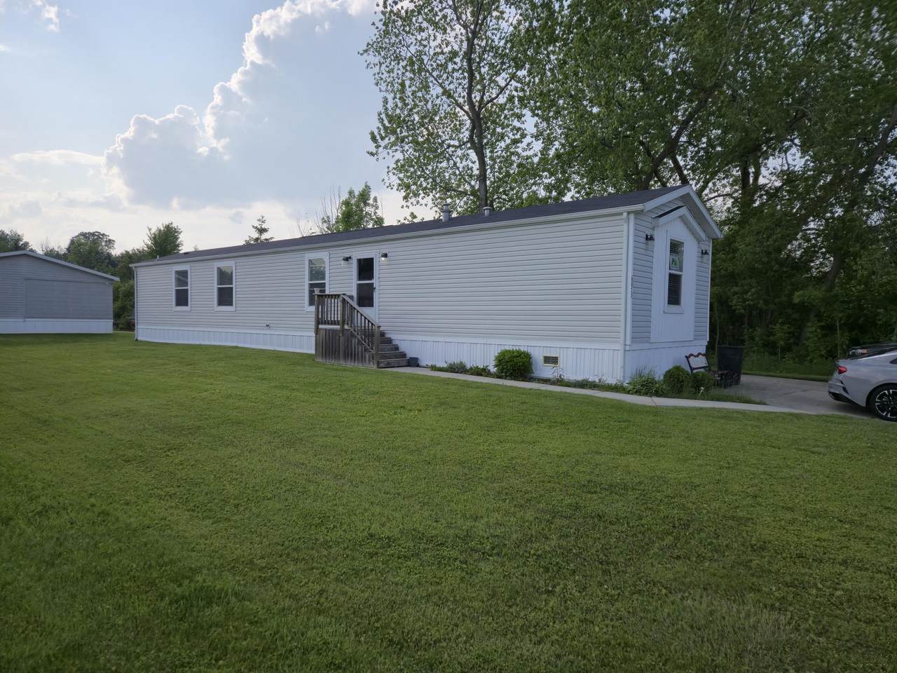 6073 Mohawk Drive - Photo 1