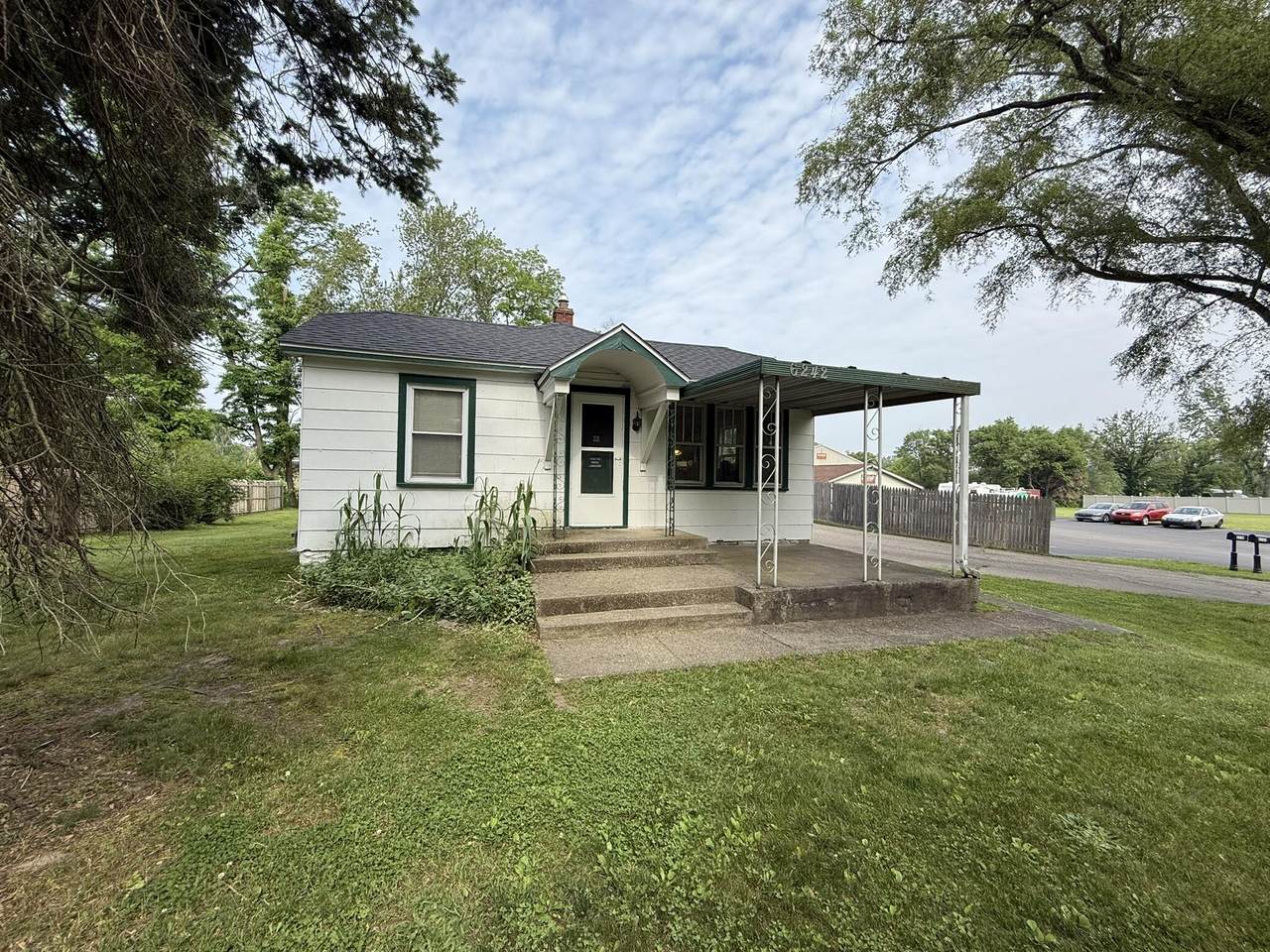 6242 Lovers Lane - Photo 1