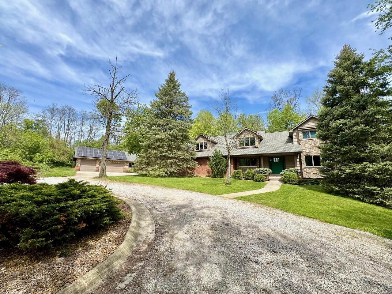 5557 Territorial Road - Photo 1
