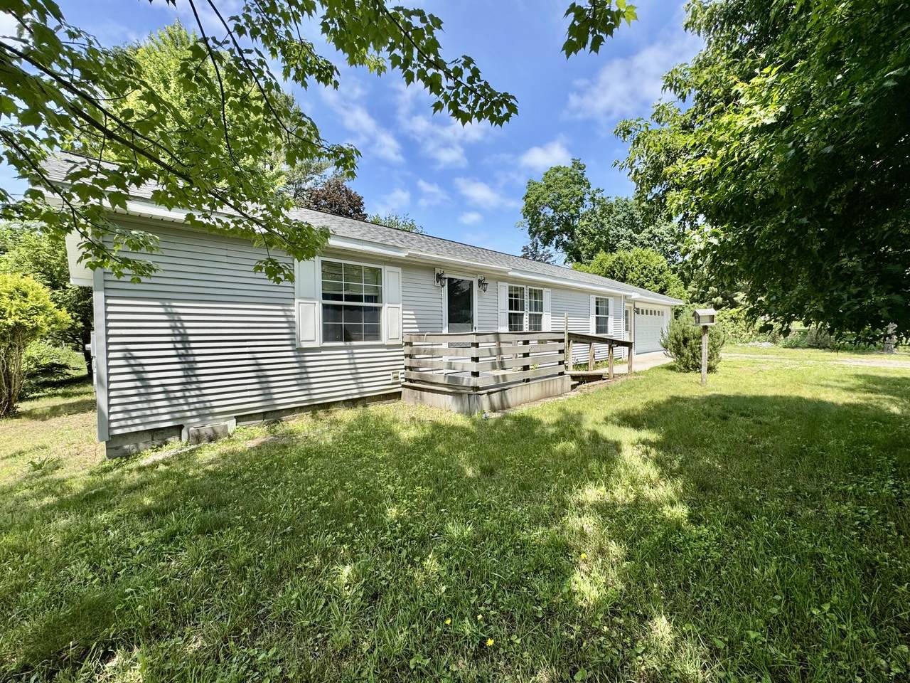 8484 Zosel Street - Photo 1
