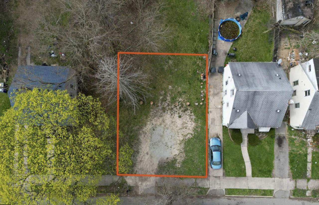 18483 Heyden Street - Photo 1