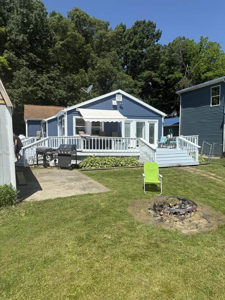 9500 Humphrey Road - Photo 1