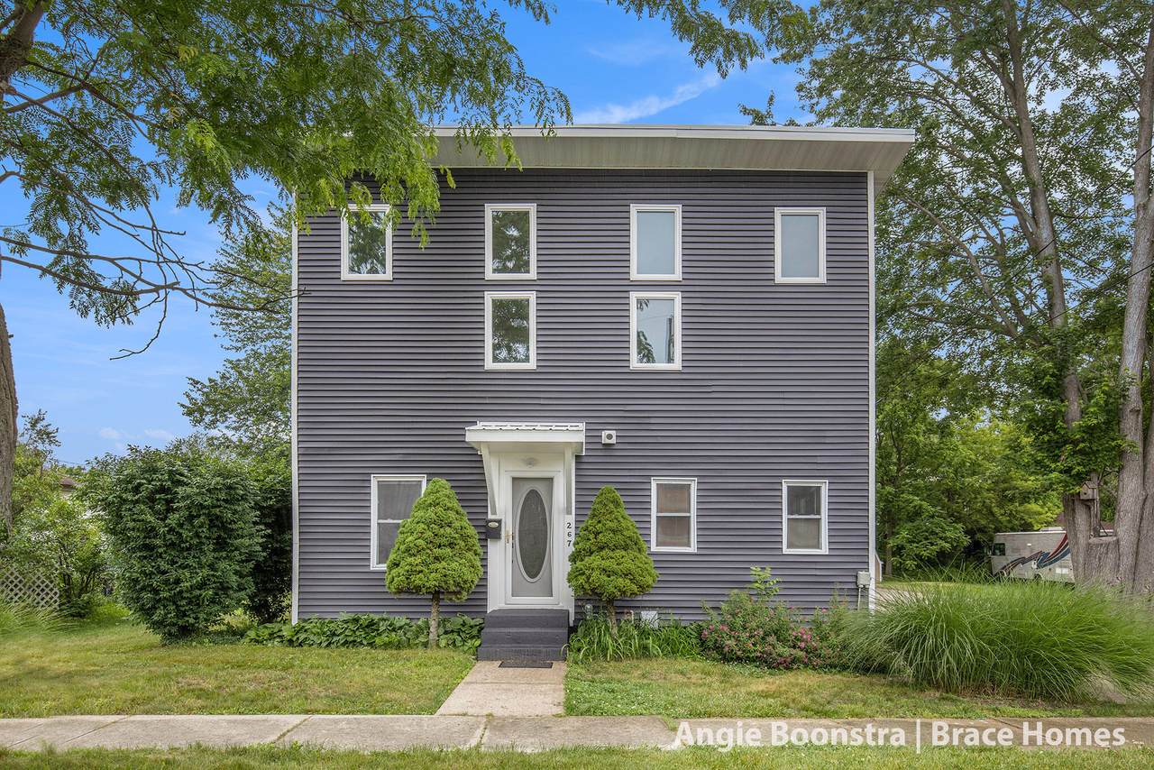 267 Center Street - Photo 1