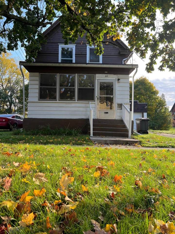 611 Steward Avenue - Photo 1