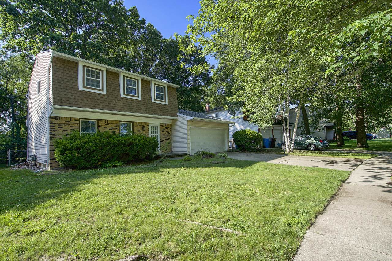 1796 Norfolk Avenue - Photo 1