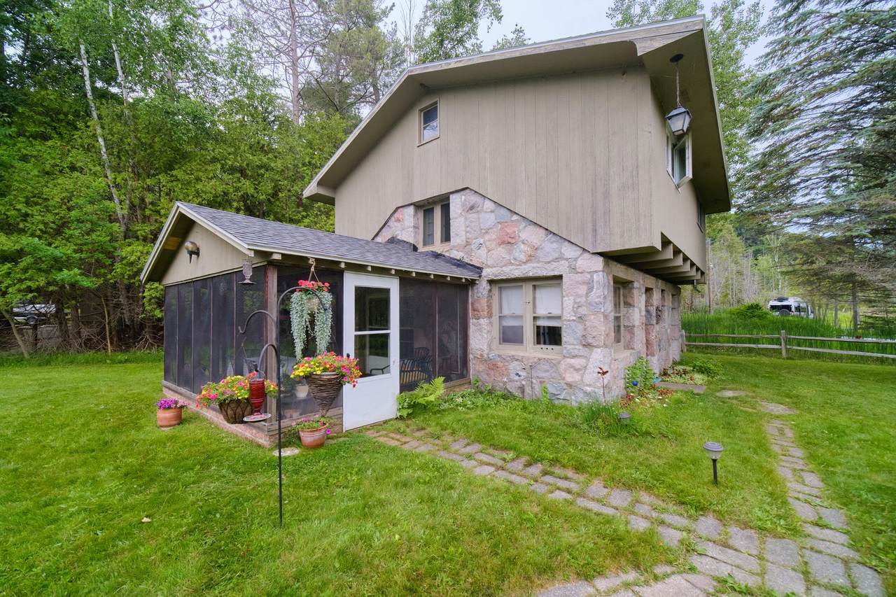 2840 Crescent Beach Road - Photo 1