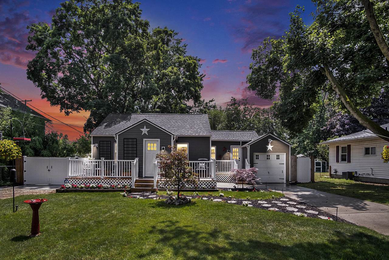 938 Cogswell Street - Photo 1