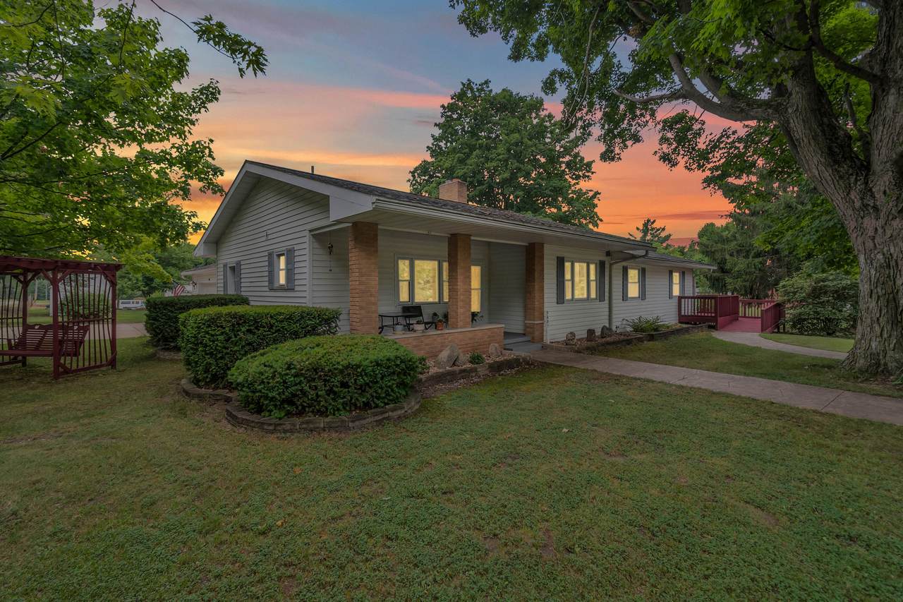 5681 Ogden Street - Photo 1