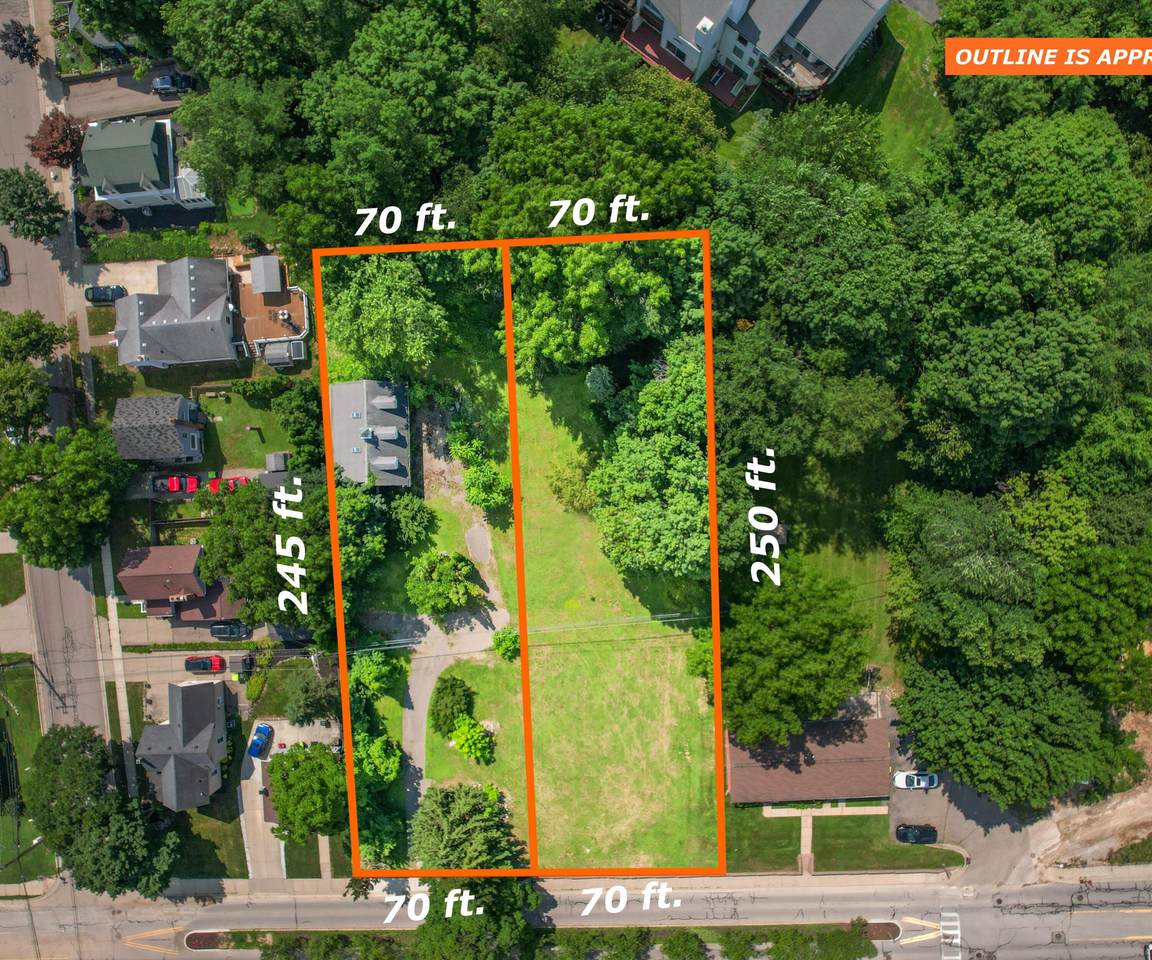 621 Center Street - Photo 1