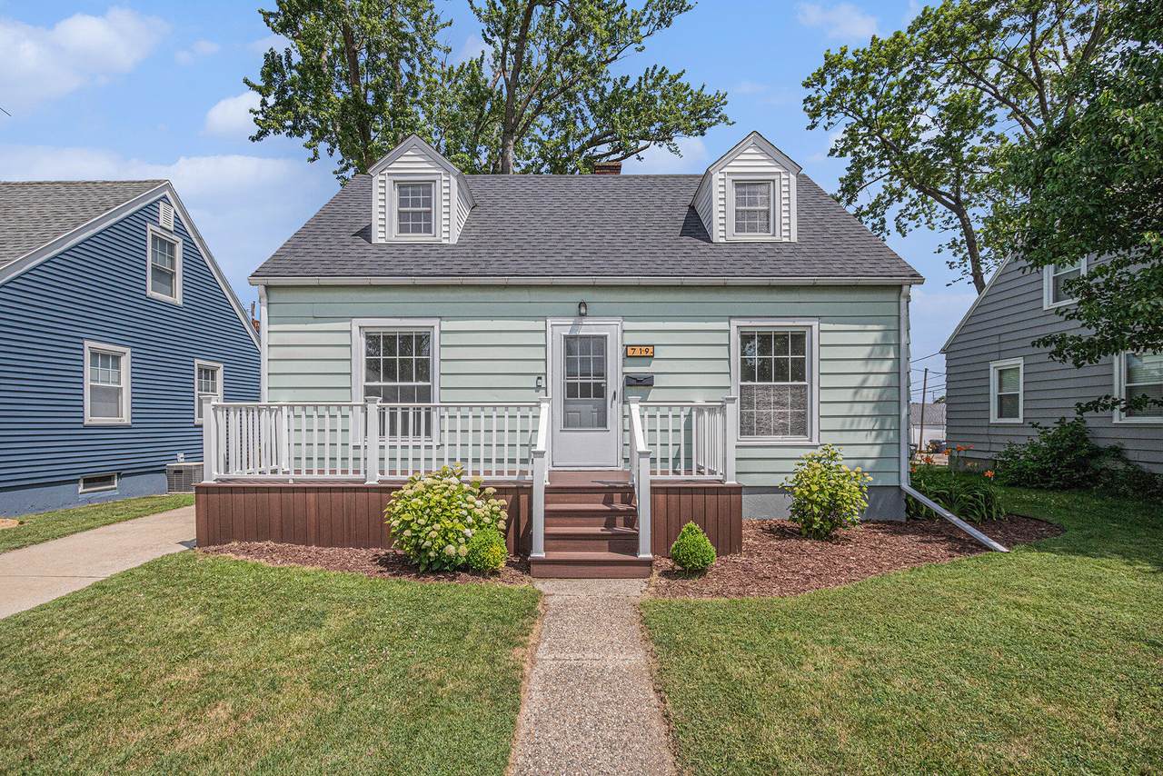 719 Botham Avenue - Photo 1