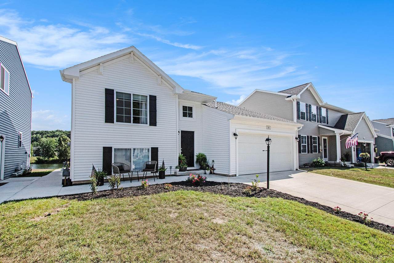 560 Cygnet Lake Drive - Photo 1