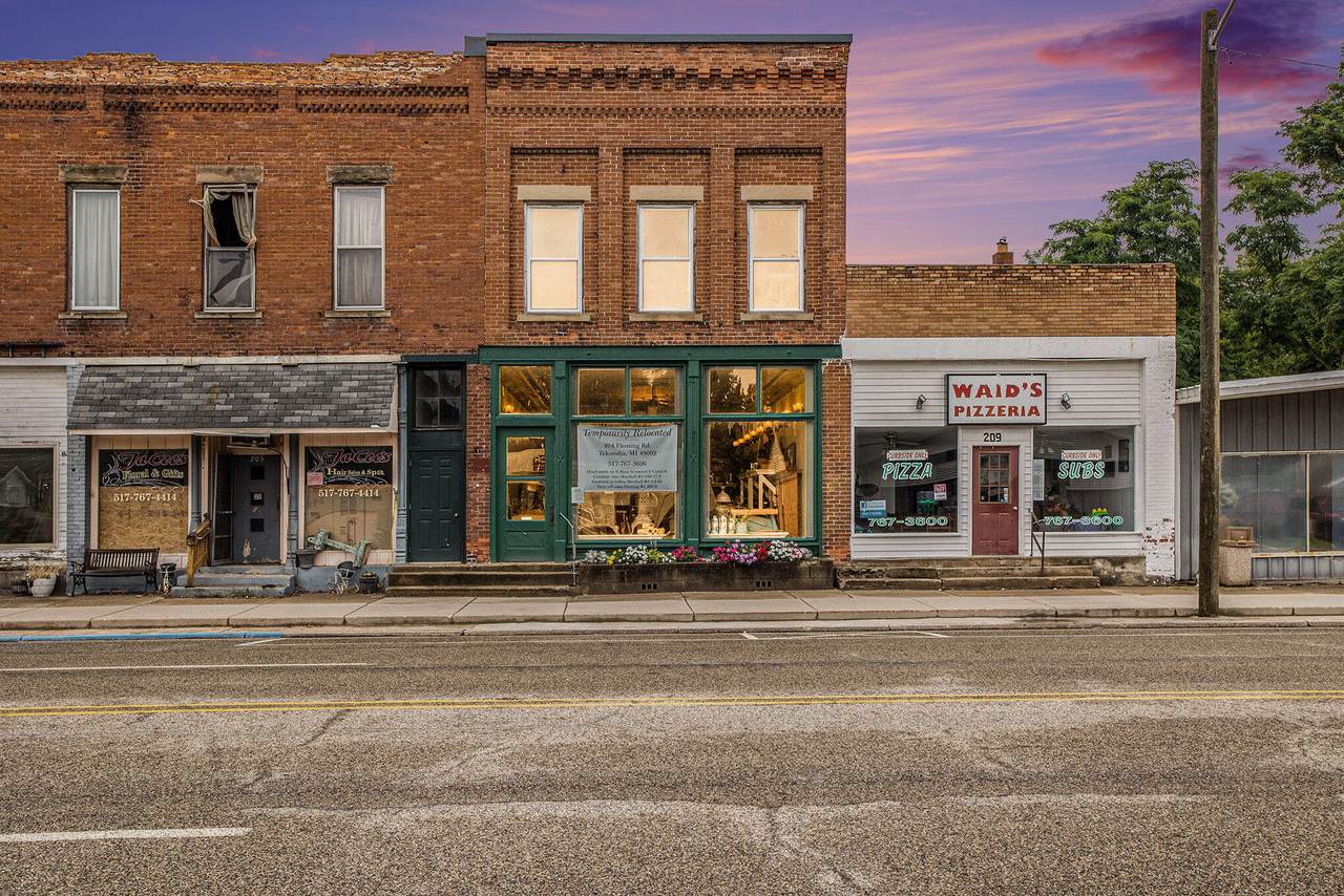 207 Main Street - Photo 1