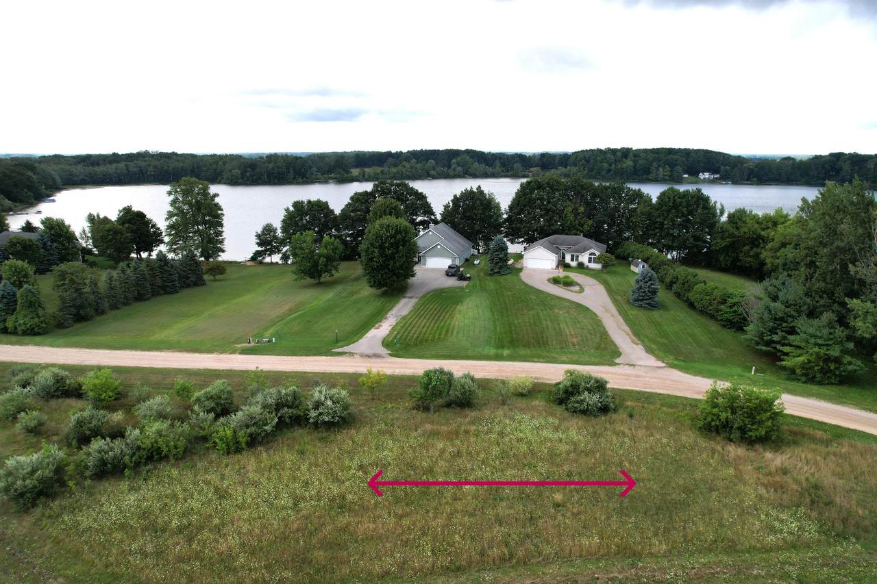  W Waters Edge Drive - Photo 1