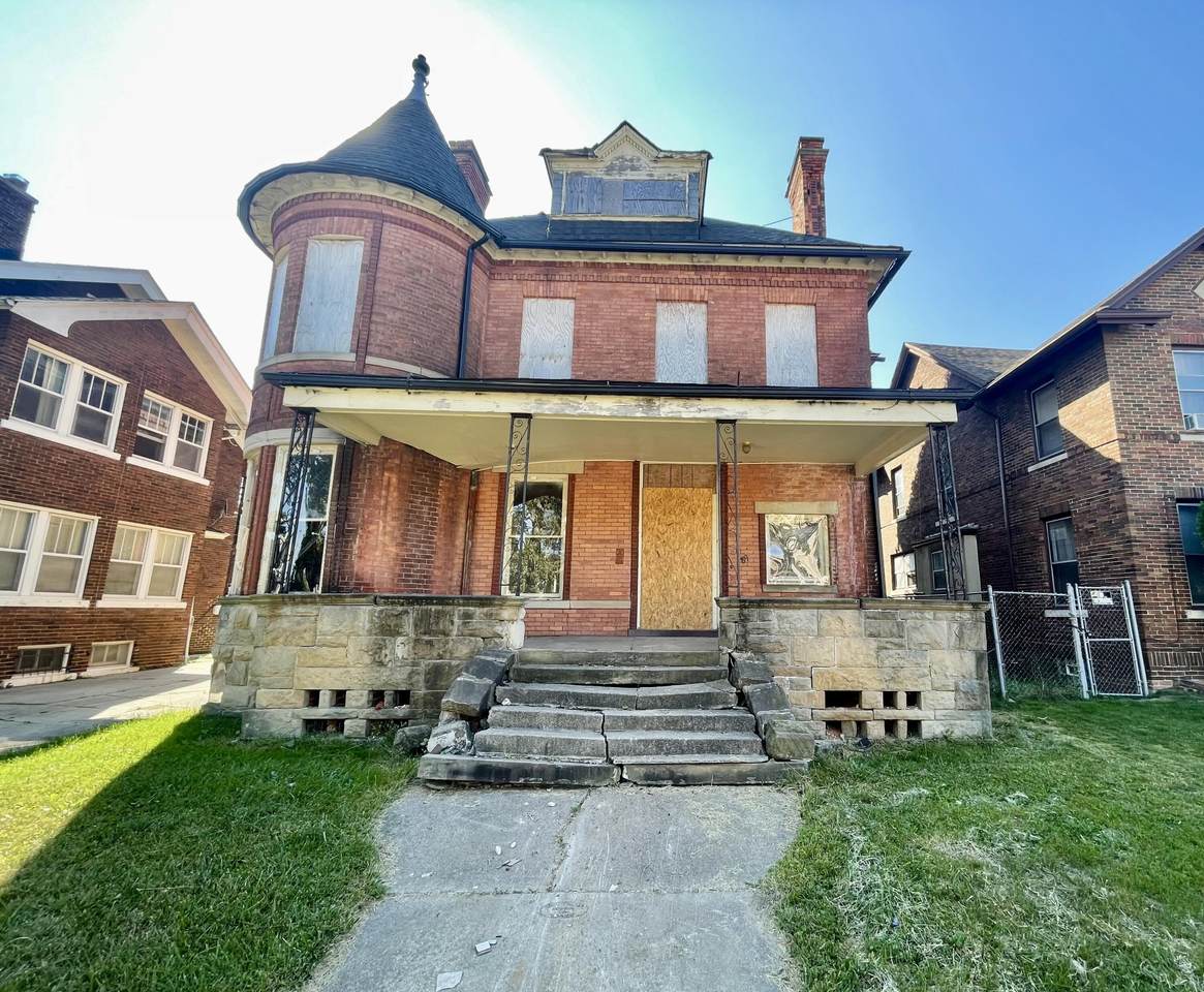 89 Burlingame Street - Photo 1