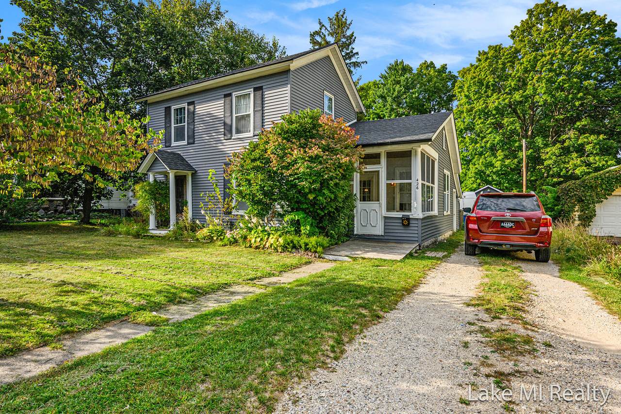 426 Bridge Street - Photo 1