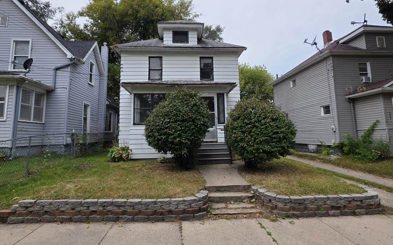 606 Gorham Street - Photo 1