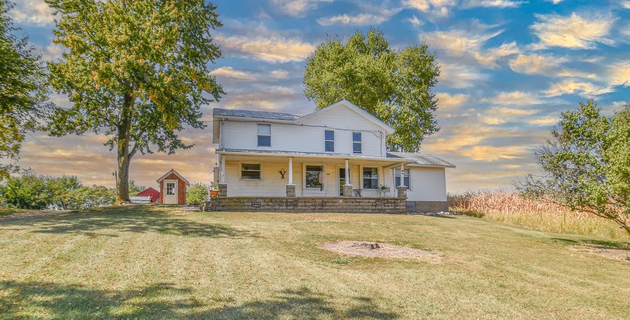 1032 Snow Prairie Road - Photo 1