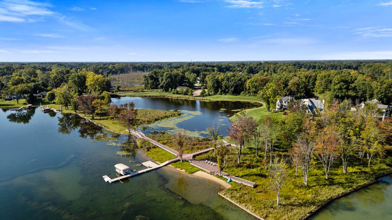 12260 Crowne Pointe Drive - Photo 1