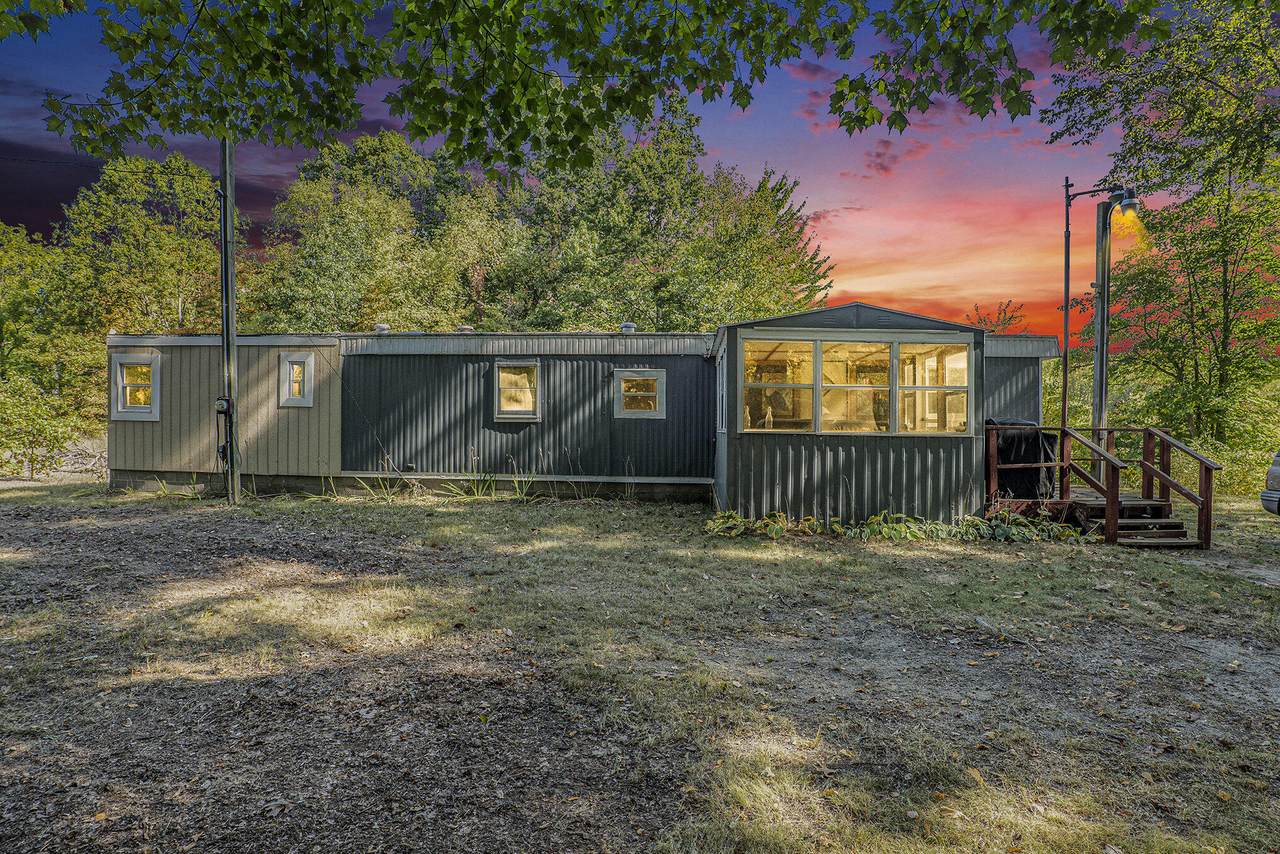 12685 Apple Drive - Photo 1