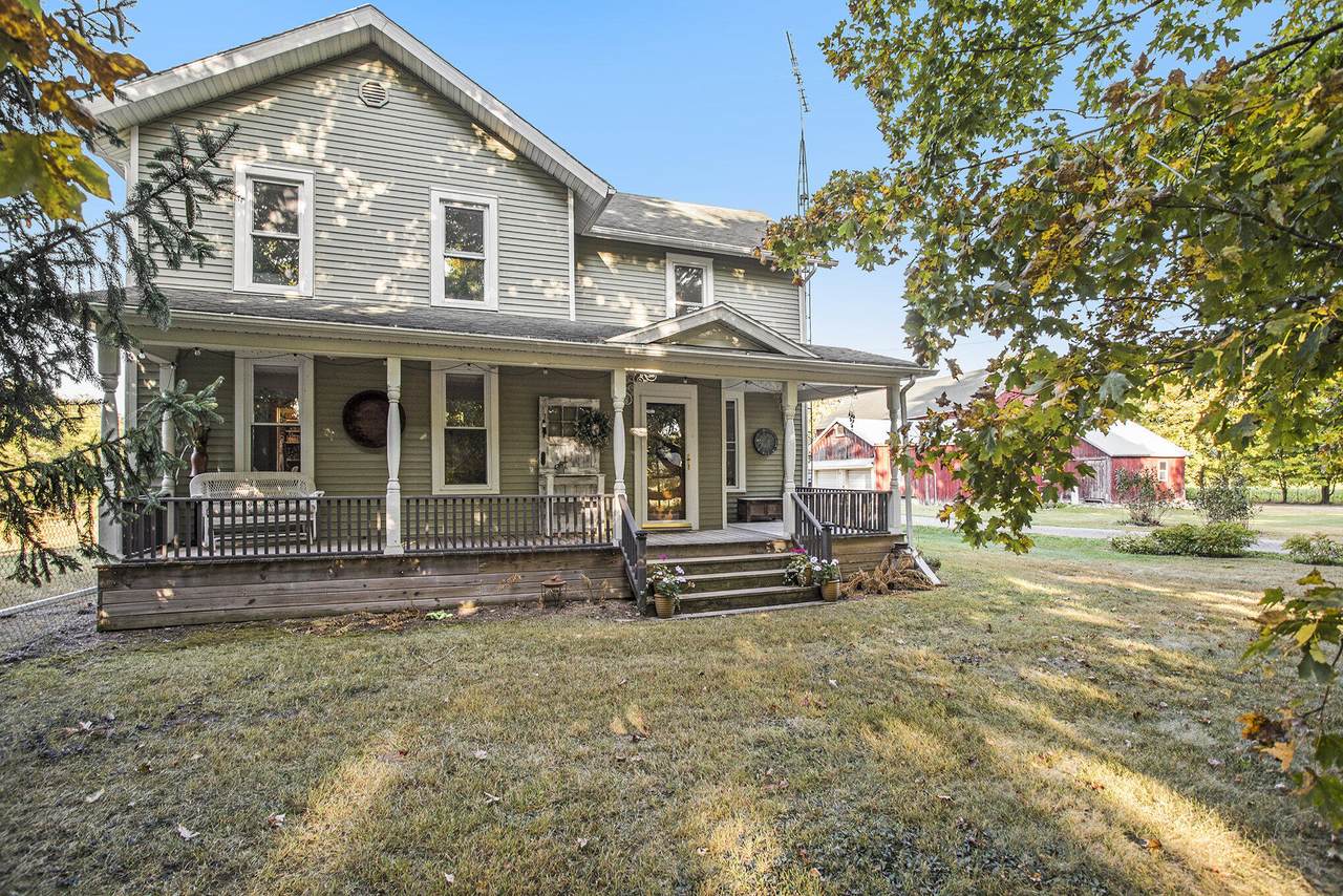 15105 28 Mile Road - Photo 1