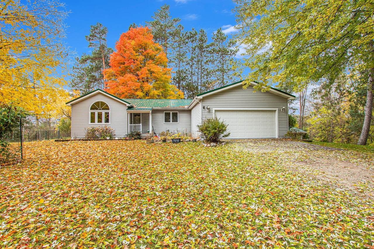 211 Cedar Street - Photo 1