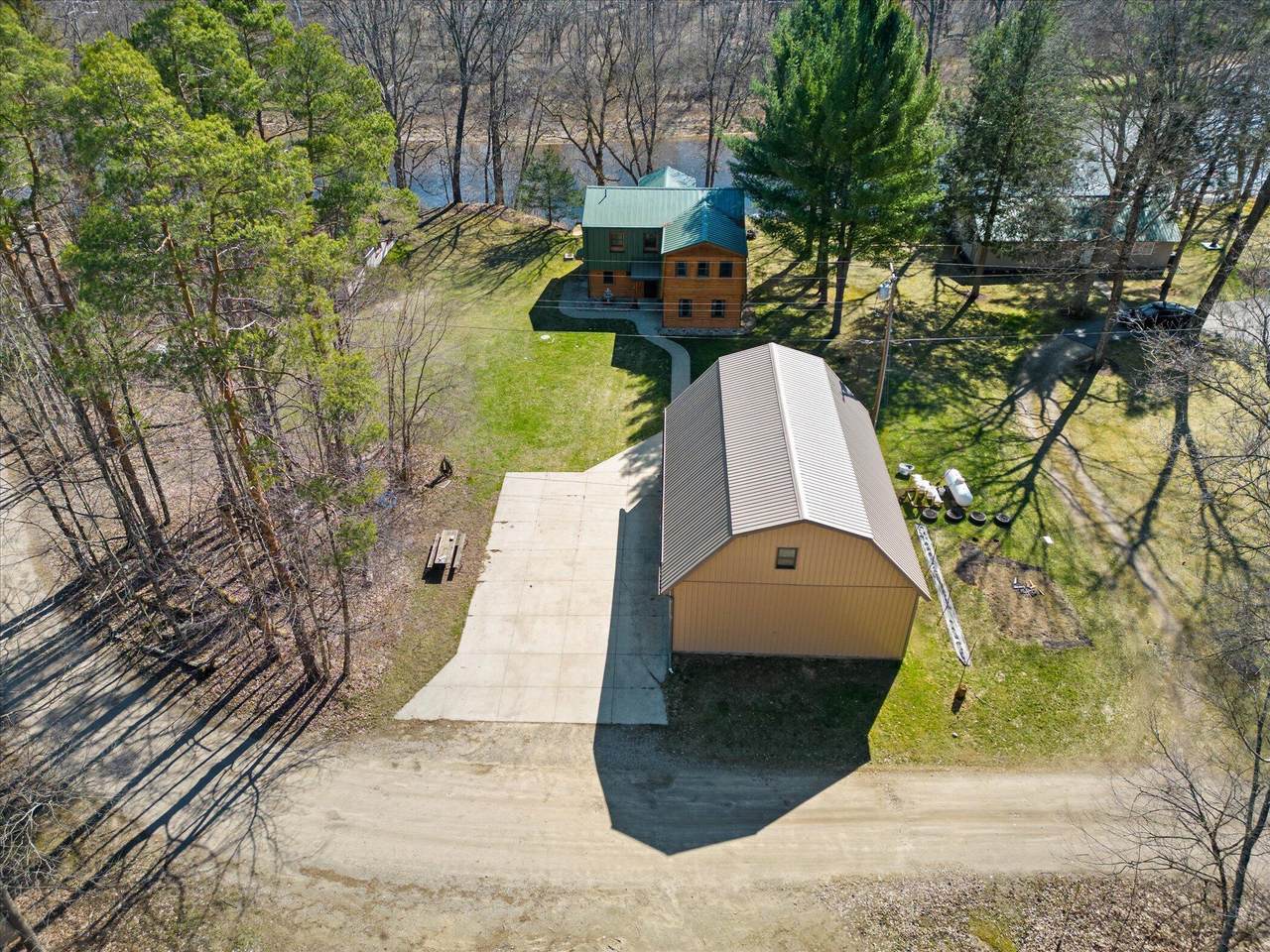 7952 Main Street - Photo 1