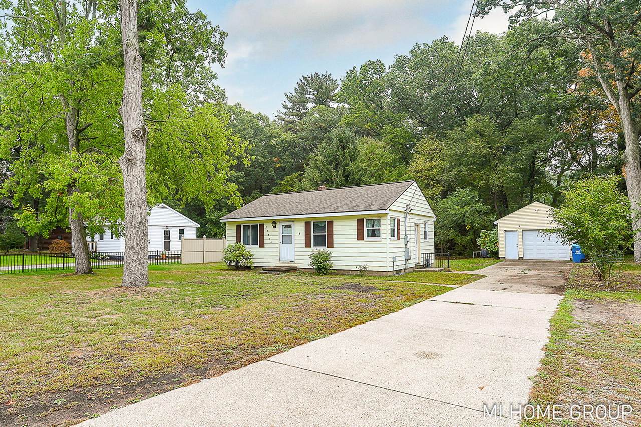 14664 154th Avenue - Photo 1