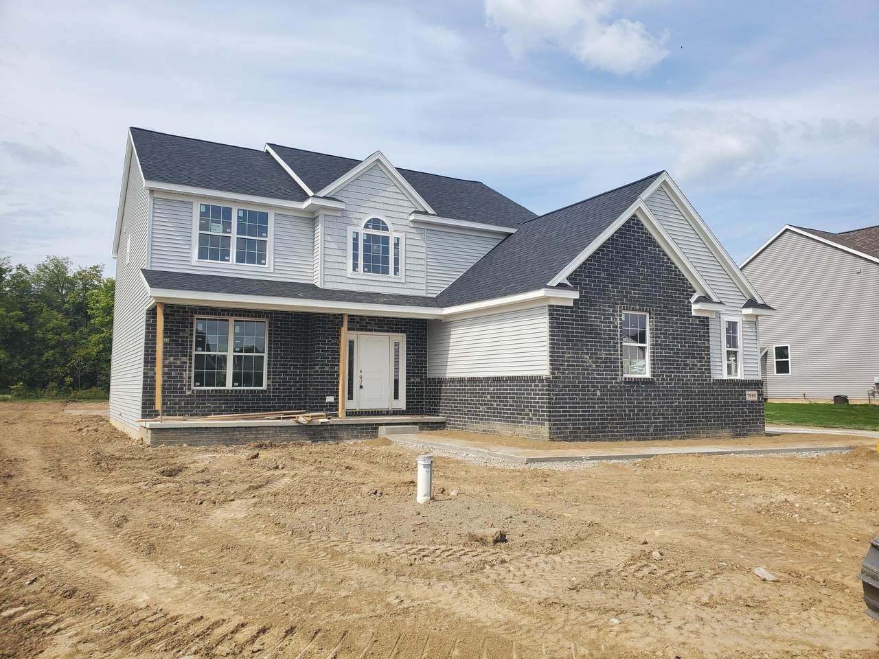 11760 Hillside Drive - Photo 1