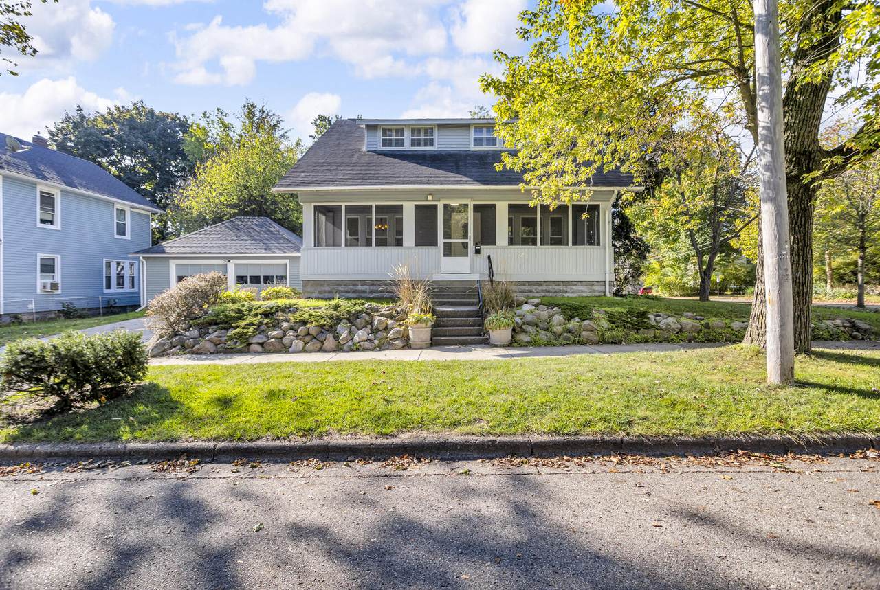 1201 4th Street - Photo 1