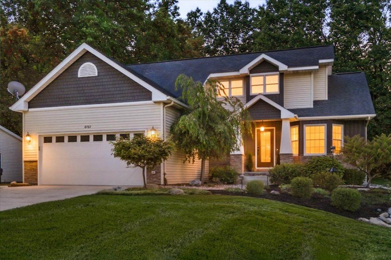 8782 Hathaway Road - Photo 1