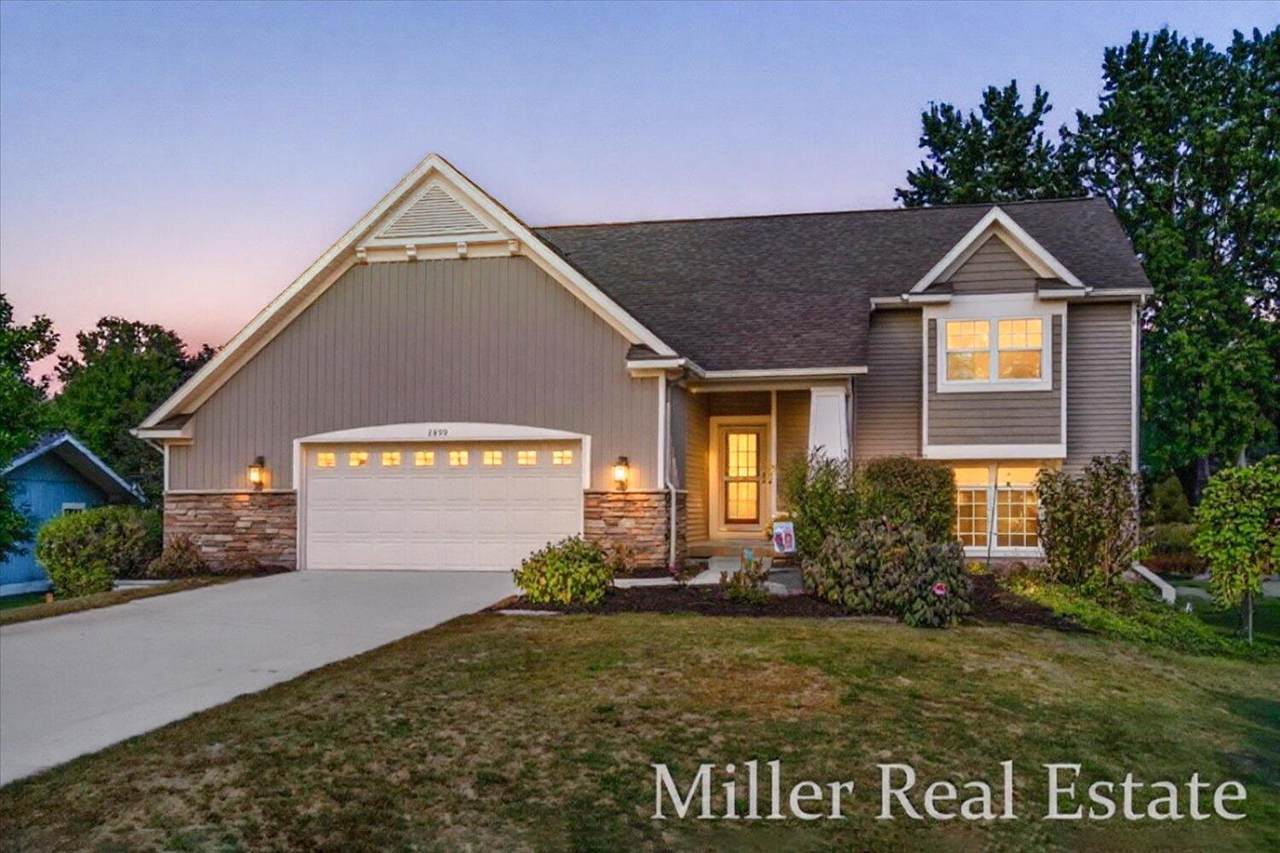 2899 Loehrs Landing Drive - Photo 1