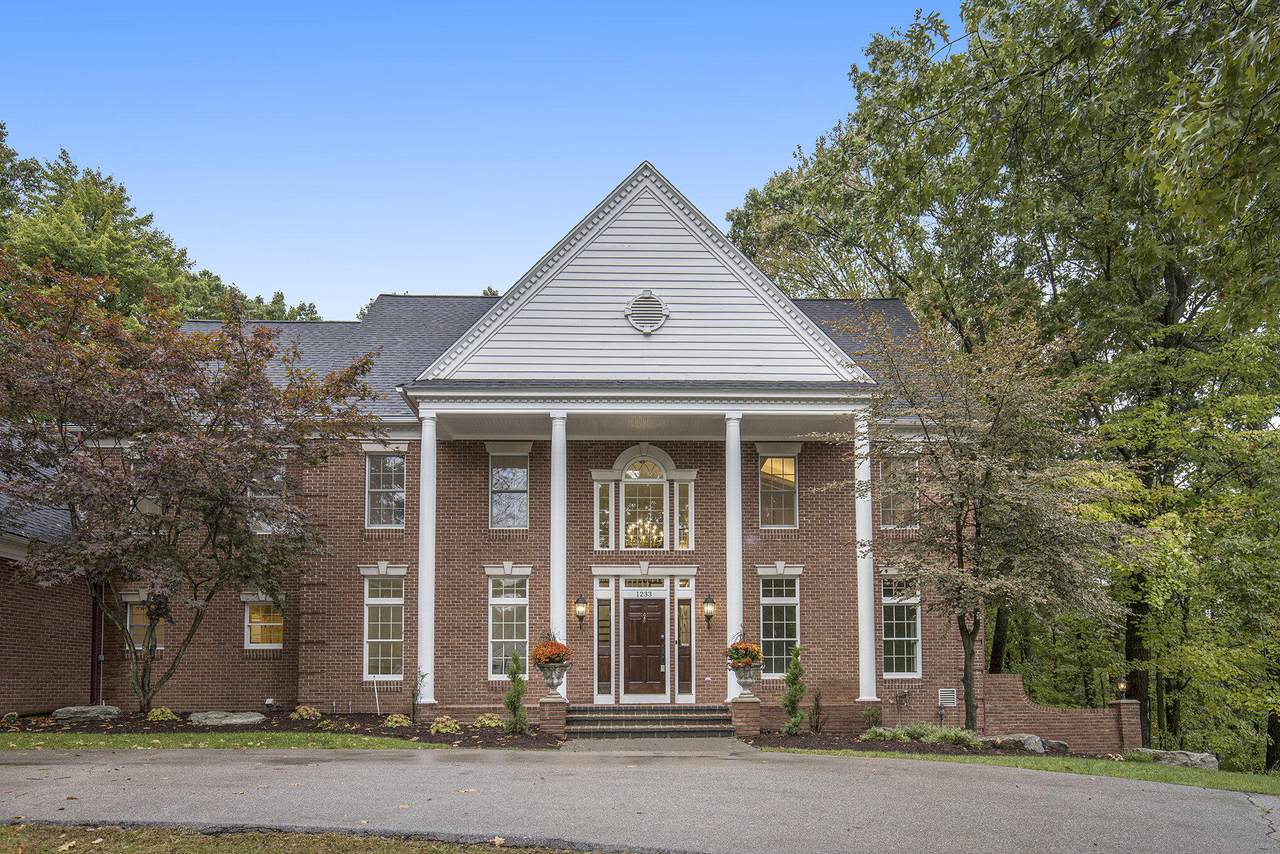 1233 Ballybunion Court - Photo 1