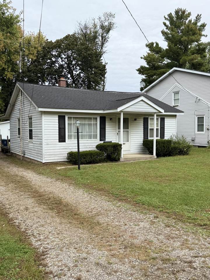 3221 Miami Avenue - Photo 1