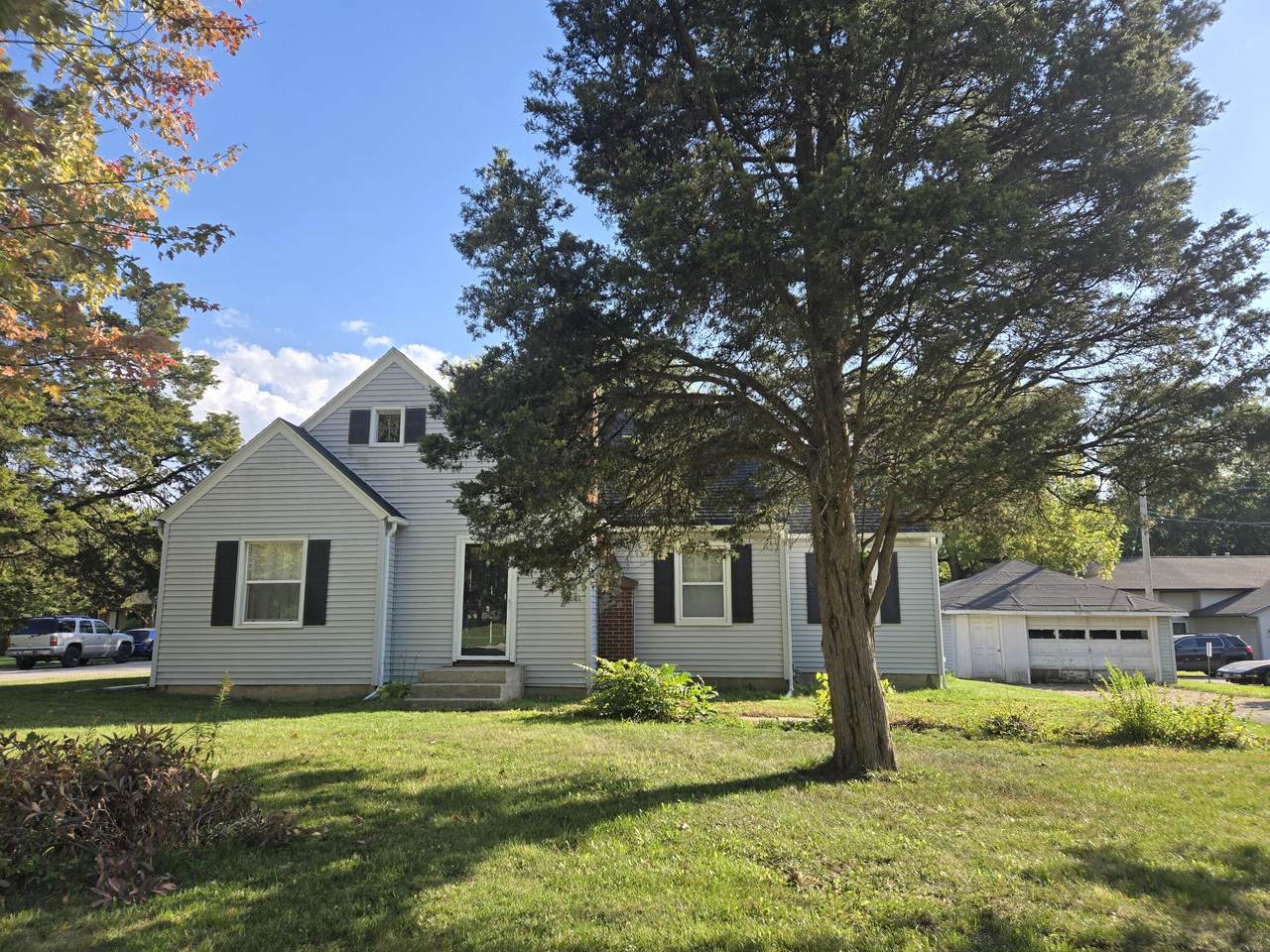 1026 60th Street - Photo 1