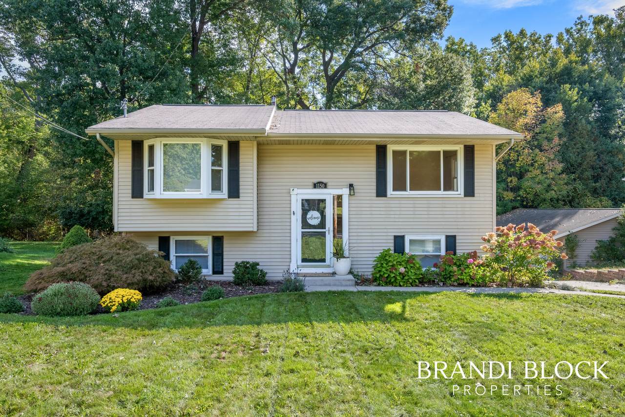 1150 Farnsworth Avenue - Photo 1