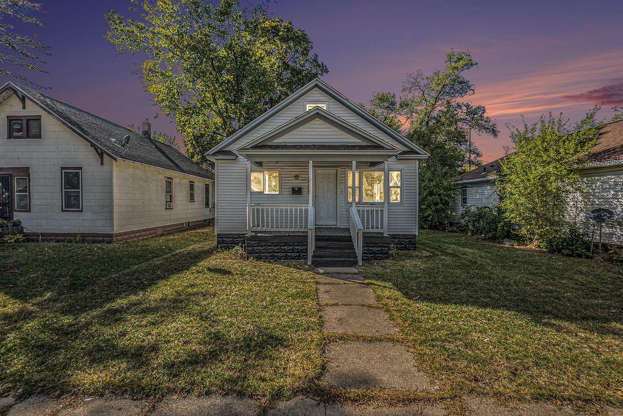 2113 Hoyt Street - Photo 1